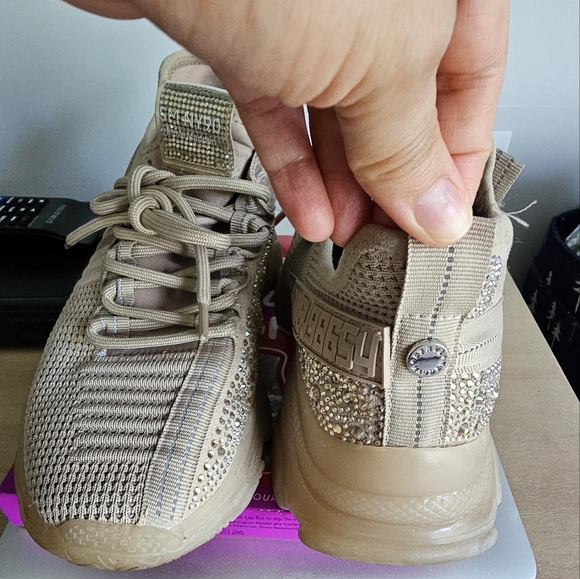 Steve Madden Sneakers - Picture 13 of 14